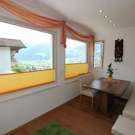 Aigner 1 Apartment Hart im Zillertal